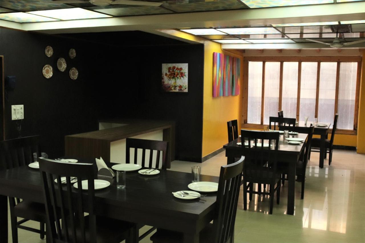 Serenity By Monarch,viman Nagar Hotel 2*